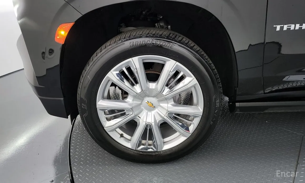 Chevrolet Tahoe 2022 6.2 High Country 4WD