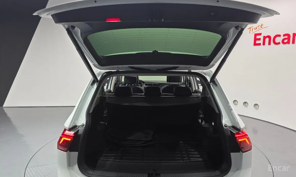 Volkswagen Tiguan 2018 2.0 TSI Prestige