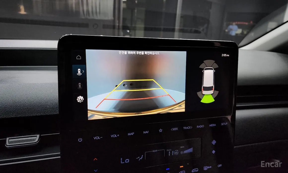 Hyundai Staria 2021 4WD Tourer 9-Seater