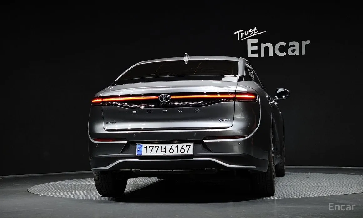Toyota Crown 2023 2.5 4WD Hybrid