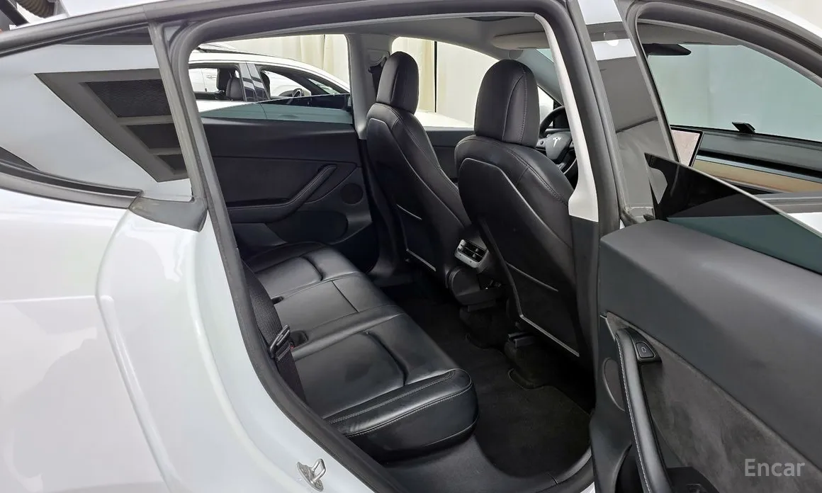 Tesla Model Y 2020 Standard Range