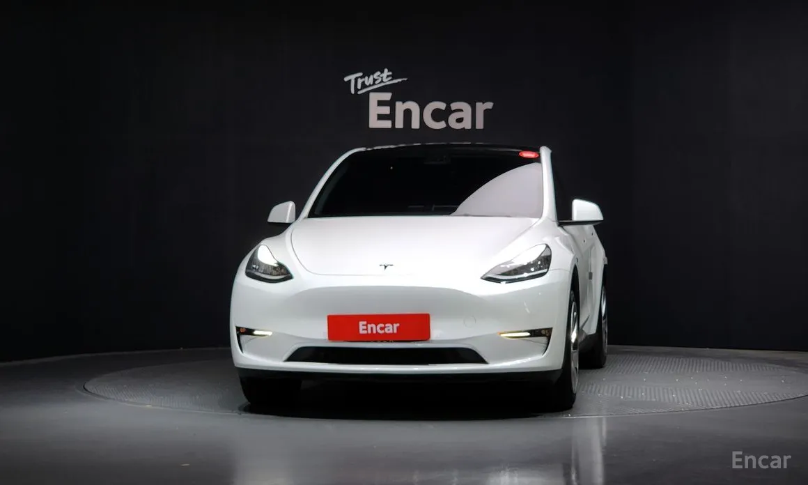 Tesla Model Y 2020 Standard Range