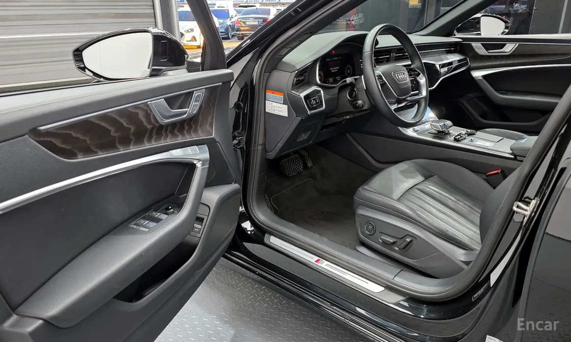 Audi A6 2019 45 TFSI Quattro Premium