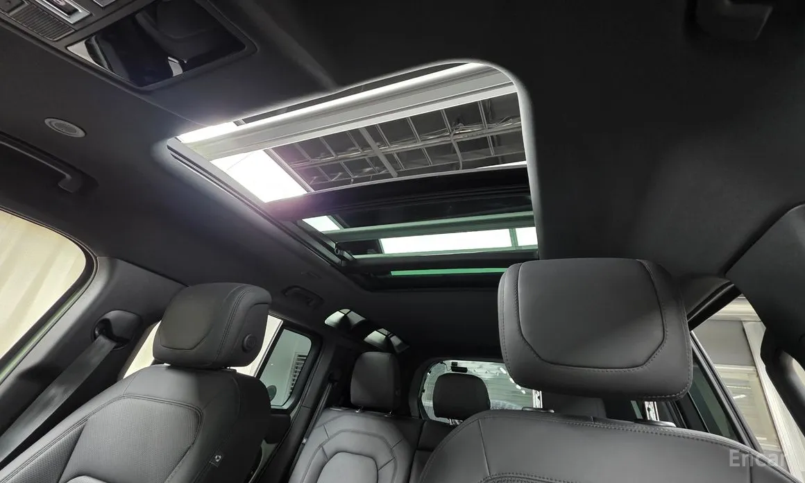 Land Rover Defender 2020 110 D300 75th Edition