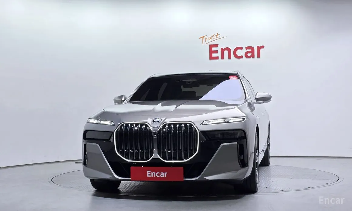 BMW 7 Series 2022 750e xDrive M Sport