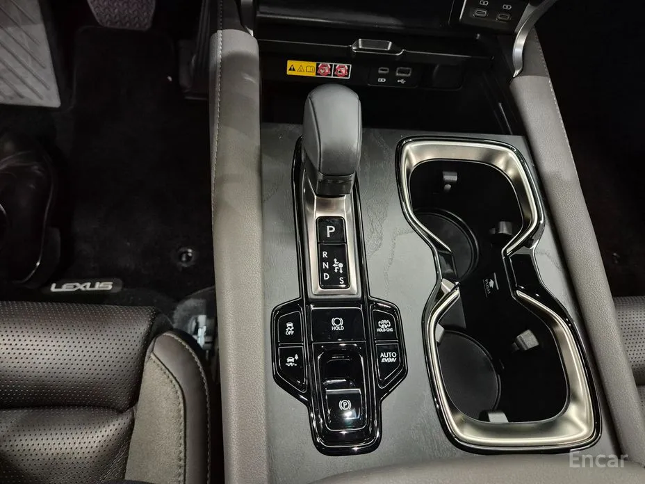 Lexus RX 2023 Luxury