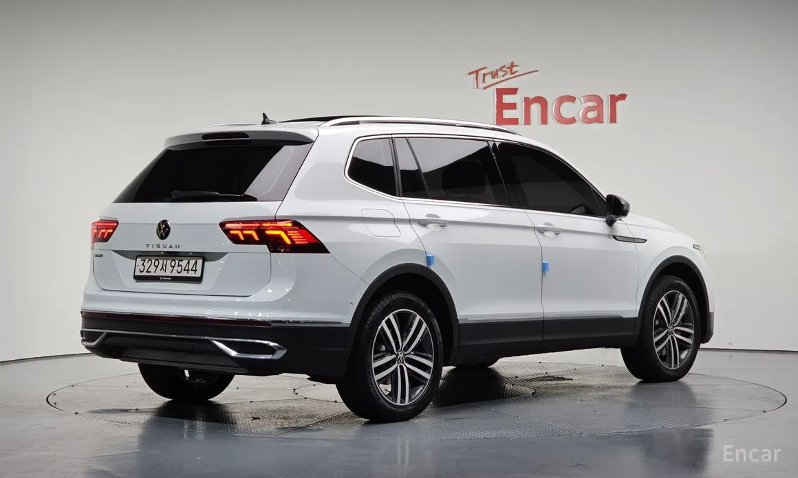 Volkswagen Tiguan 2018 2.0 TSI Prestige