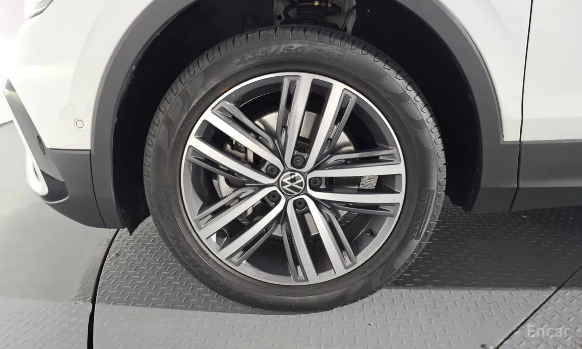 Volkswagen Tiguan 2018 2.0 TSI Prestige