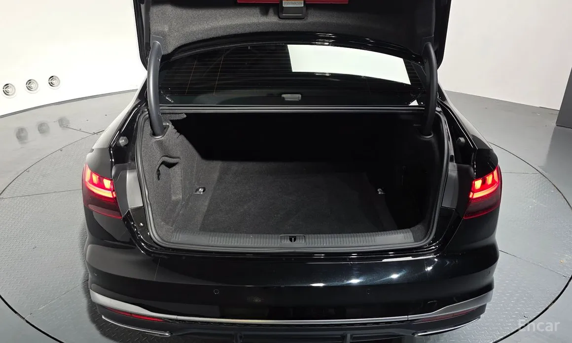 Audi A4 2016 40 TFSI Premium