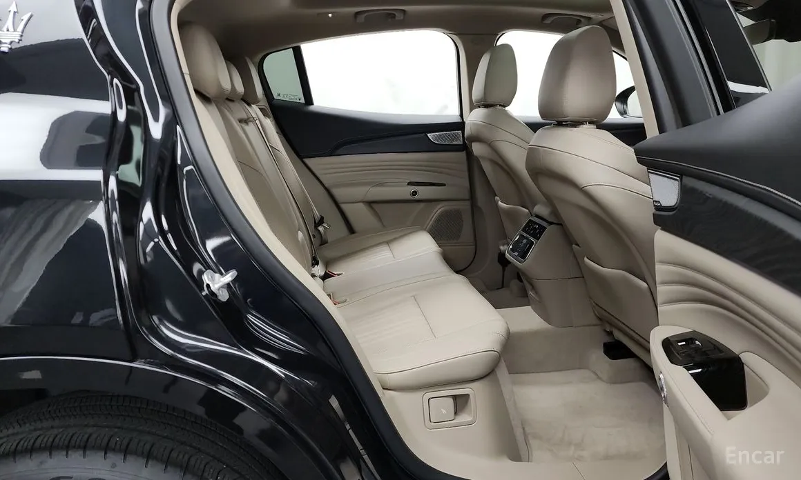 Maserati Grecale 2022 2.0 AWD GT