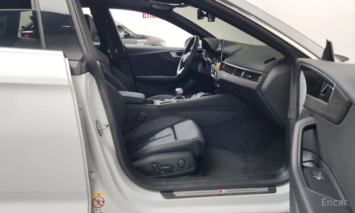 Audi A5 2017 40 TFSI Quattro Premium Sportback