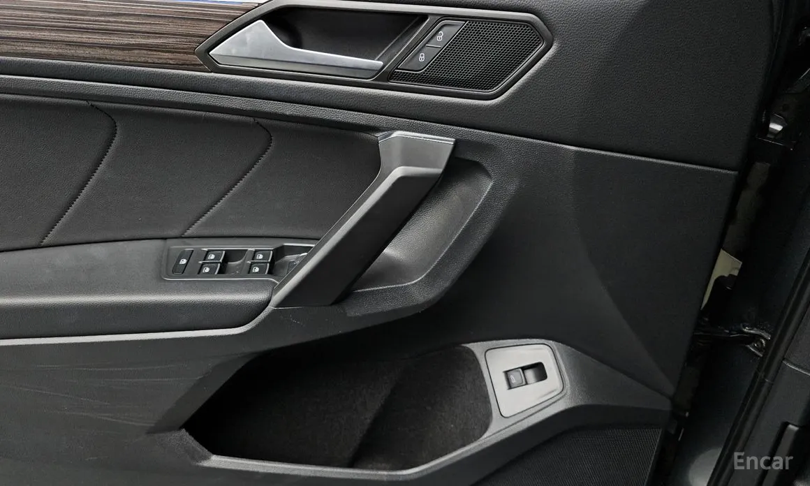 Volkswagen Tiguan 2018 2.0 TSI Prestige