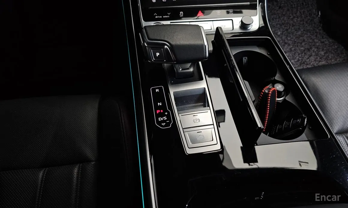 Audi A8 2018 55 TFSI Quattro LWB