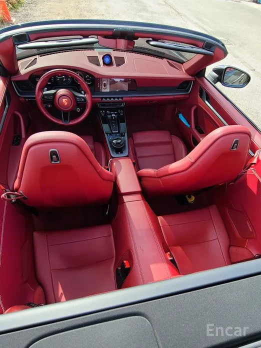 Porsche 911 2019 Carrera 4S Cabriolet