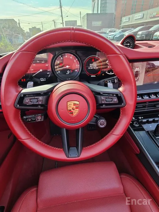 Porsche 911 2019 Carrera 4S Cabriolet