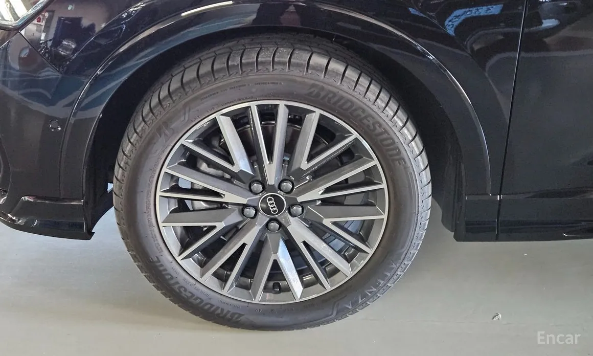 Audi Q3 2018 40 TFSI Quattro Premium