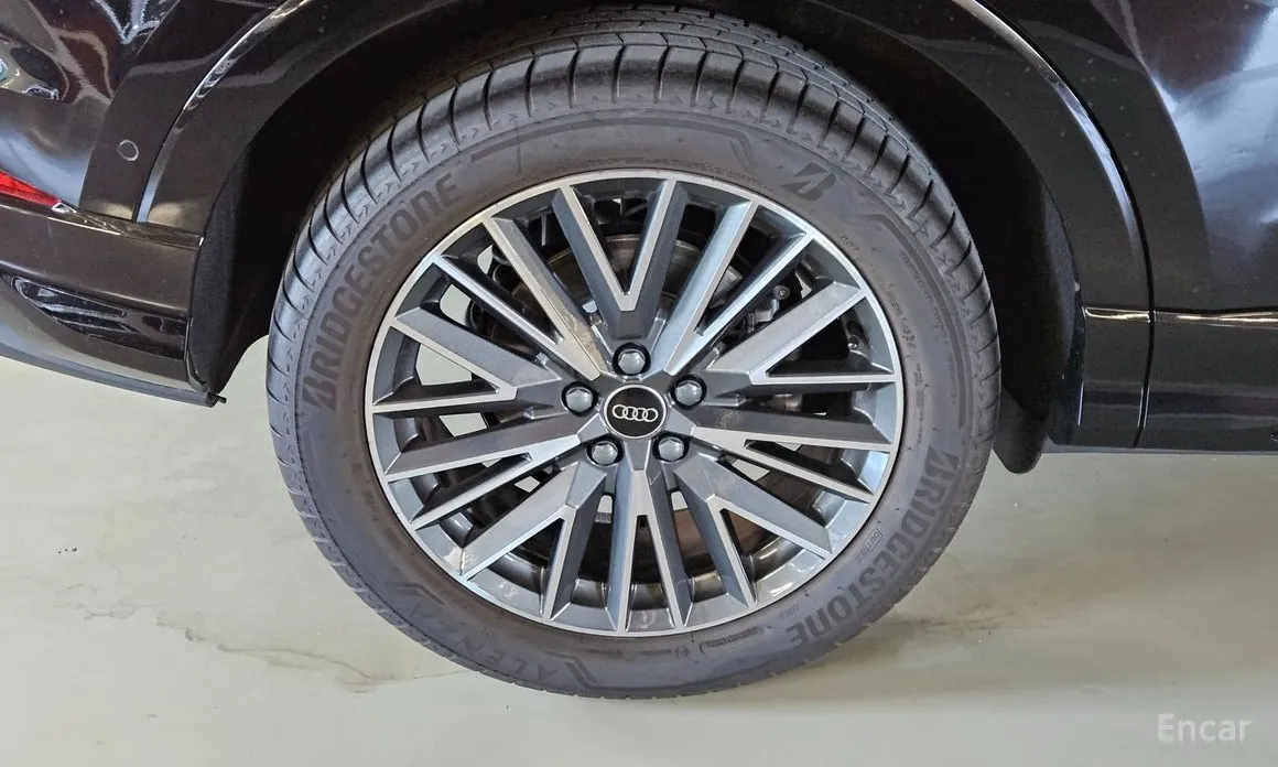 Audi Q3 2018 40 TFSI Quattro Premium