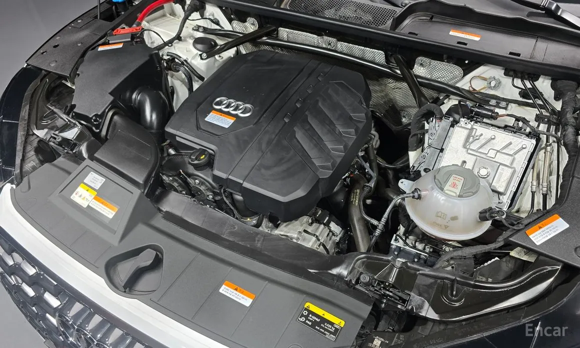 Audi Q5 2017 45 TFSI Quattro Premium Sportback