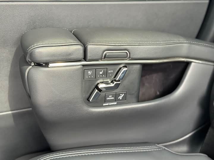 Toyota Alphard 2024 2024款 双擎 2.5L 臻享版