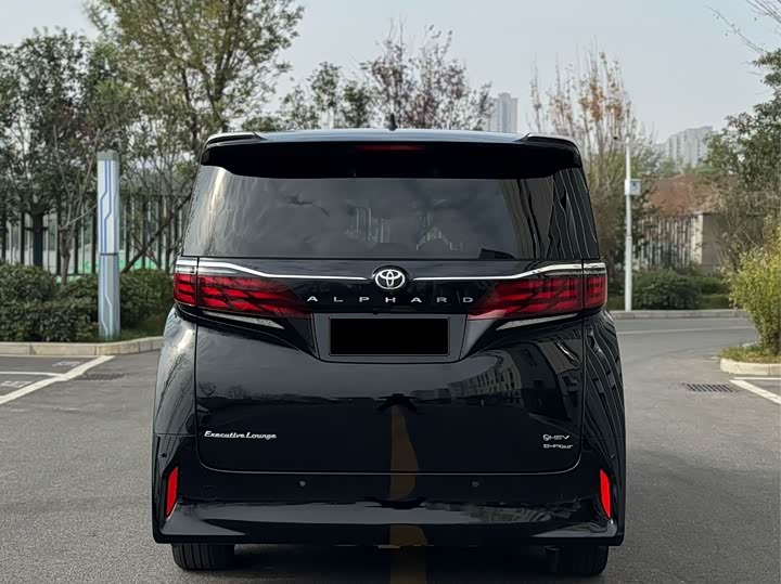 Toyota Alphard 2024 2024款 双擎 2.5L 臻享版