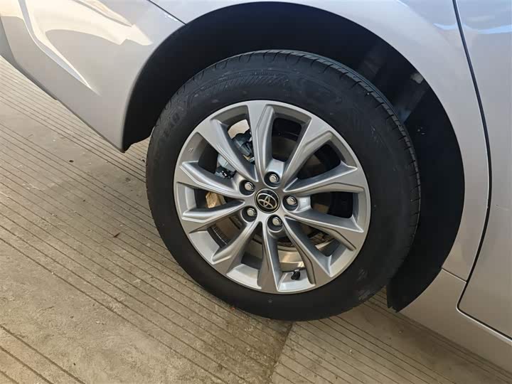 Toyota Avalon 2024 2024款 2.0L 臻选版