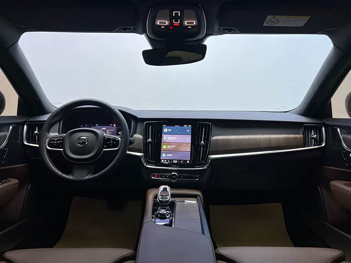 Volvo S90 2025 2025款 B5 智远豪华版