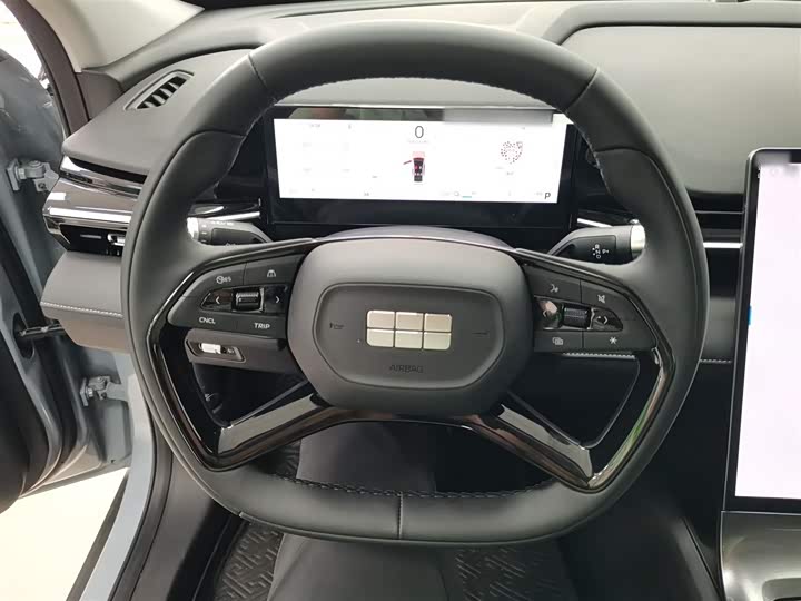 Geely Galaxy L6 2024 2024款 125km PLUS 龙腾版