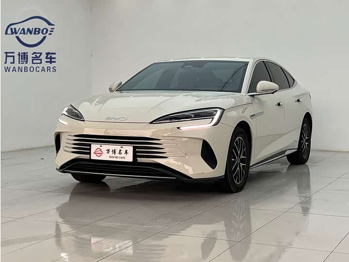 2025 BYD Seal 07 DM-i Hybrid