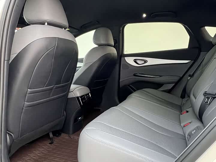 BYD Seal 07 DM-i Hybrid 2025 2025款 DM-i 1.5L 70km 精英型