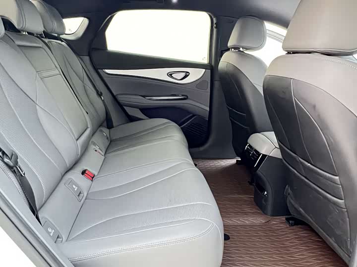 BYD Seal 07 DM-i Hybrid 2025 2025款 DM-i 1.5L 70km 精英型