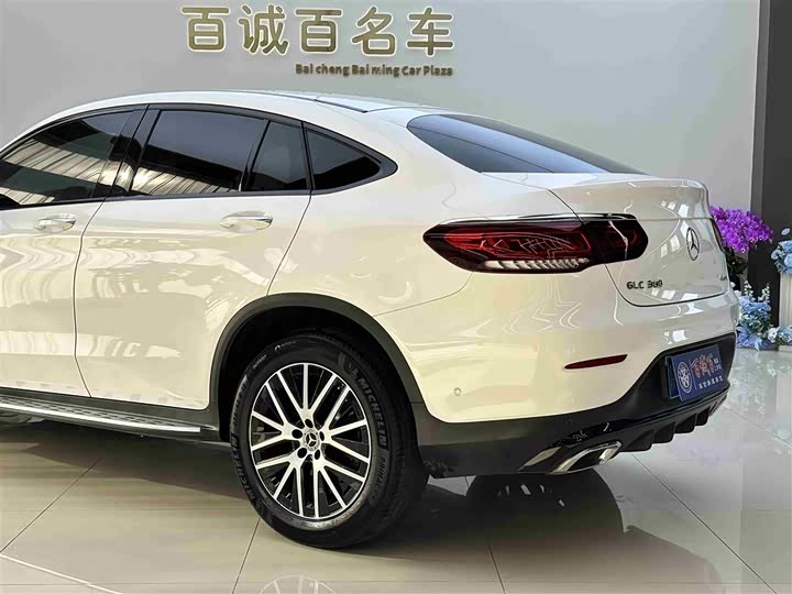 Mercedes-Benz GLC-Class Coupe 2023 2023款 GLC 300 4MATIC 轿跑SUV