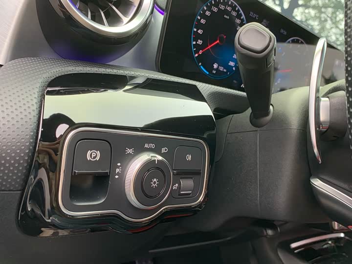 Mercedes-Benz CLA-Class AMG 2022 2022款 AMG CLA 35 4MATIC