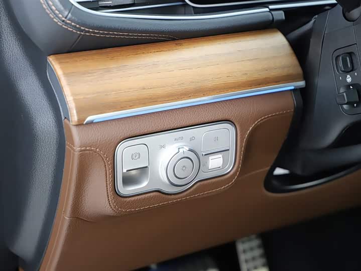 Mercedes-Benz GLS-Class 2024 2024款 GLS 450 4MATIC 豪华型