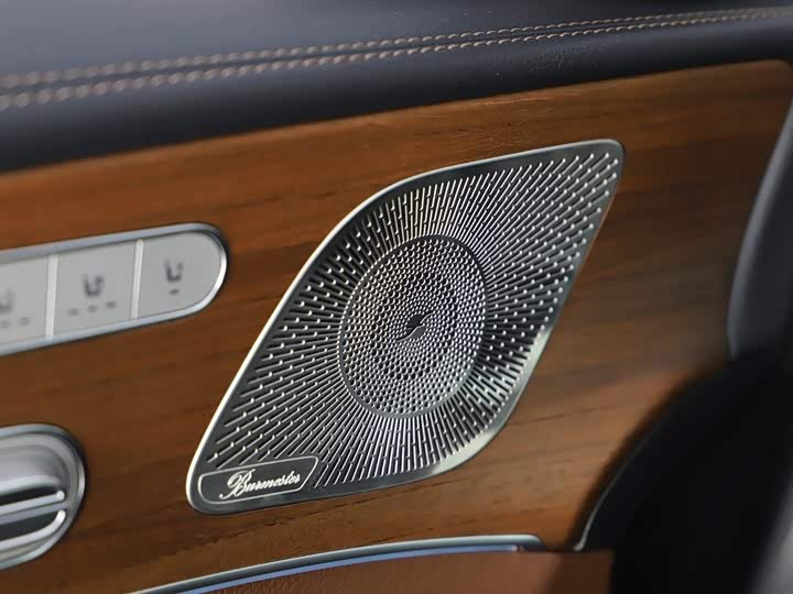 Mercedes-Benz GLS-Class 2024 2024款 GLS 450 4MATIC 豪华型