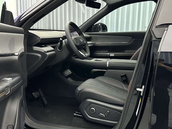 Changan Qiyuan (Nevo) Q07 2025 2025款 215旗舰PLUS