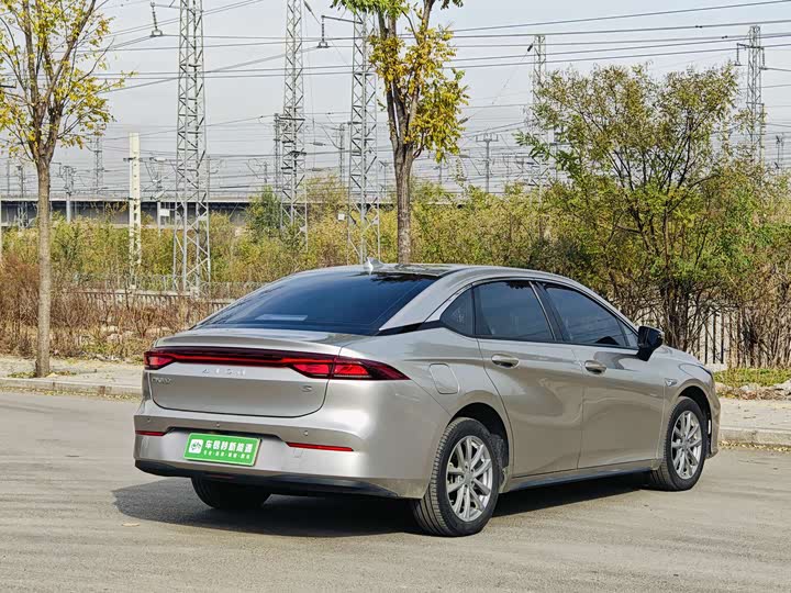 GAC Aion S 2023 2023款 魅 580 磷酸铁锂