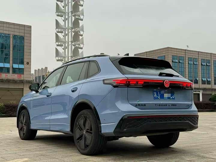 Volkswagen Tiguan L Pro 2025 2025款 PRO 380TSI 四驱 R-Line 智尊版