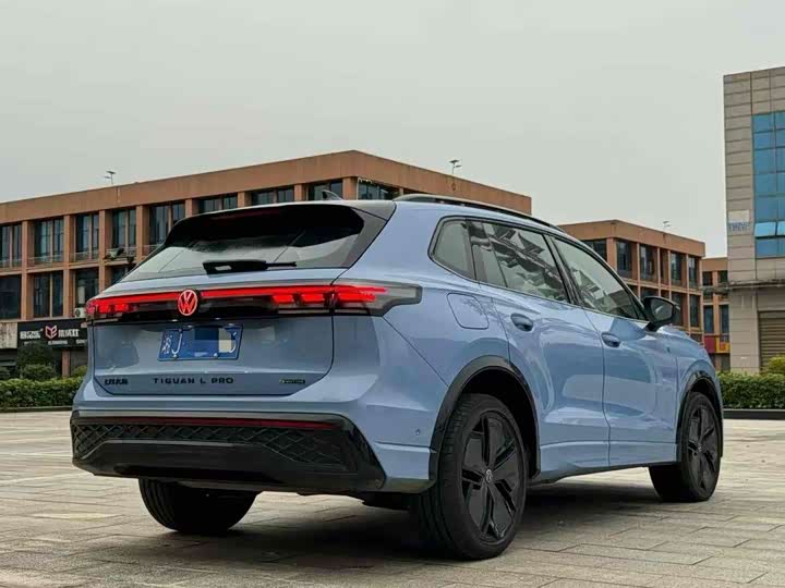 Volkswagen Tiguan L Pro 2025 2025款 PRO 380TSI 四驱 R-Line 智尊版
