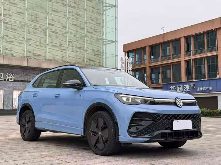 Volkswagen Tiguan L Pro 2025 2025款 PRO 380TSI 四驱 R-Line 智尊版