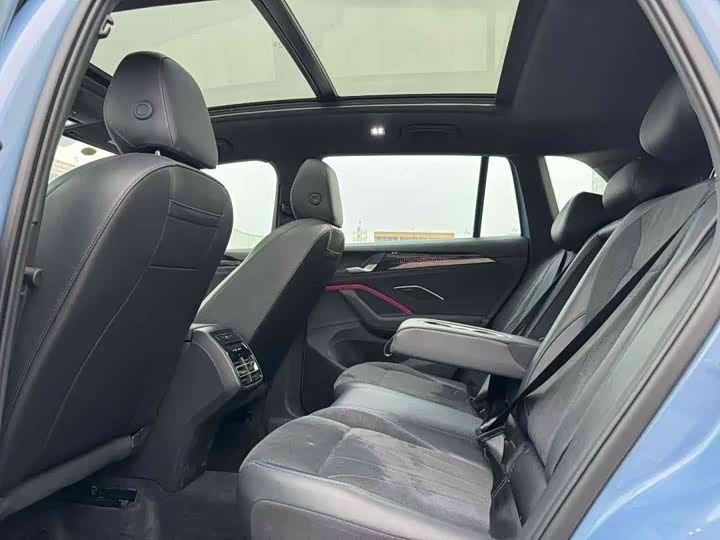 Volkswagen Tiguan L Pro 2025 2025款 PRO 380TSI 四驱 R-Line 智尊版