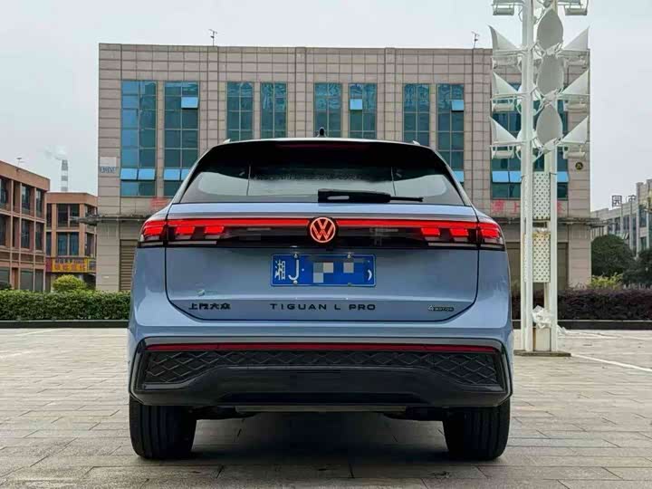 Volkswagen Tiguan L Pro 2025 2025款 PRO 380TSI 四驱 R-Line 智尊版