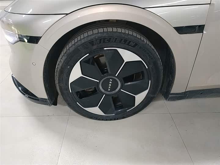 Zeekr 007 2024 2024款 后驱智驾版 100kWh