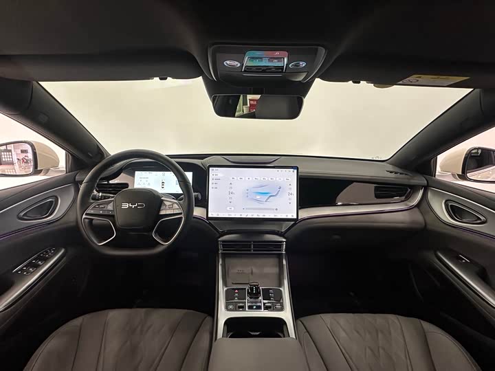 BYD Seal 07 DM-i Hybrid 2025 2025款 智驾版 DM-i 1.5T 125km 旗舰型