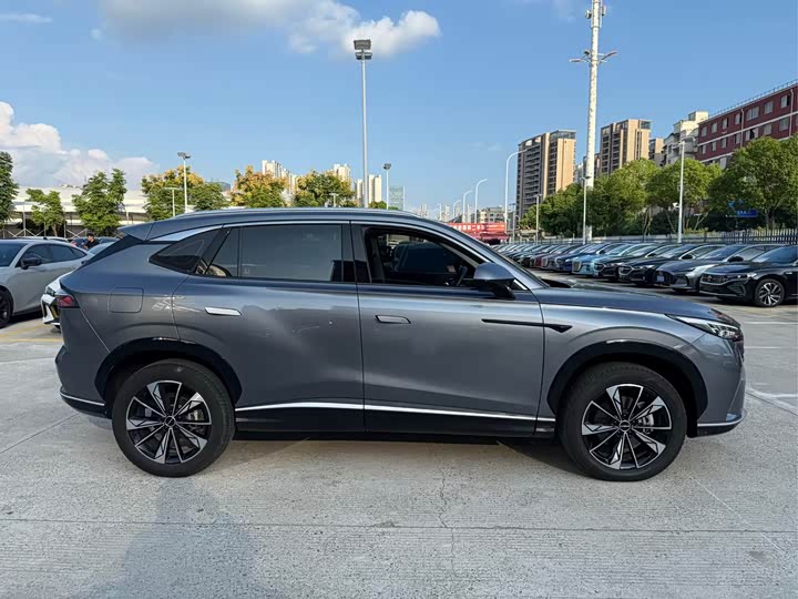 Roewe RX5 2023 2023款 1.5T 优越版
