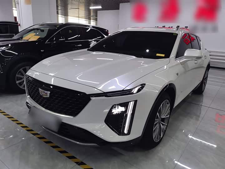 2023 Cadillac GT4
