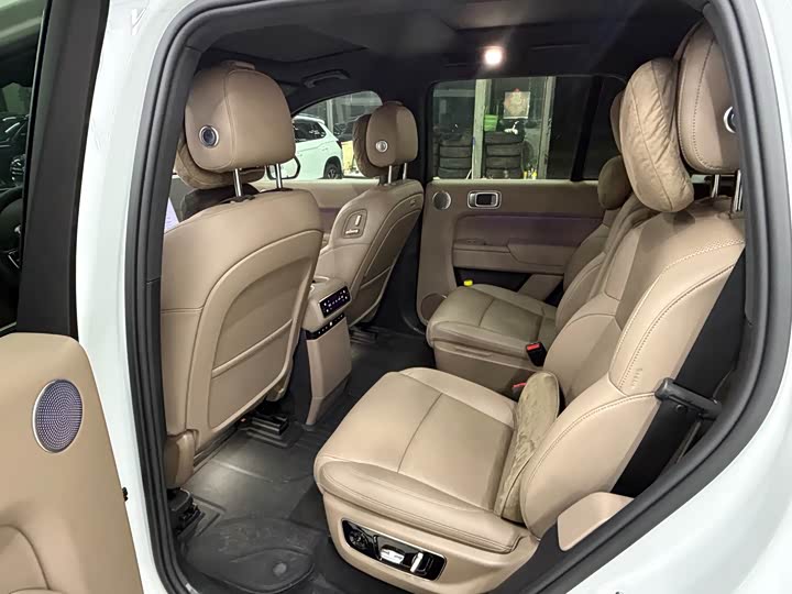 LiXiang L8 2025 2025款 Max 智能焕新版