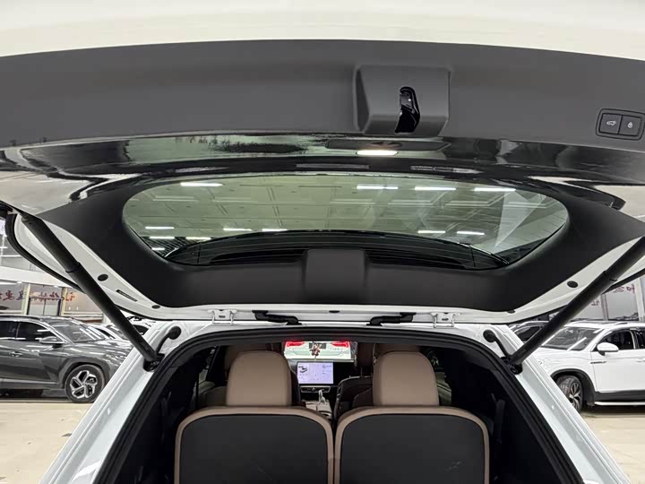 LiXiang L8 2025 2025款 Max 智能焕新版