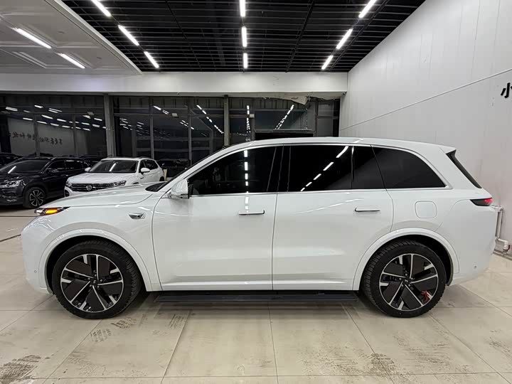 LiXiang L8 2025 2025款 Max 智能焕新版