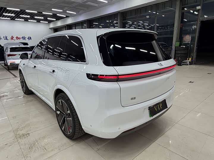 LiXiang L8 2025 2025款 Max 智能焕新版