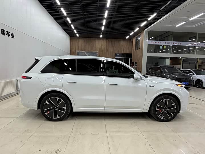 LiXiang L8 2025 2025款 Max 智能焕新版